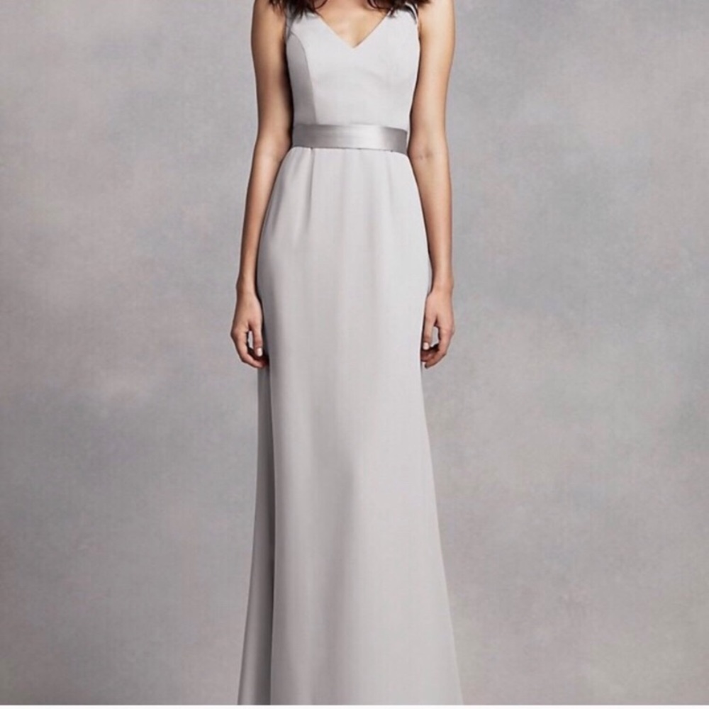 White Vera Wang Long Crepe Satin Dress Sz 6